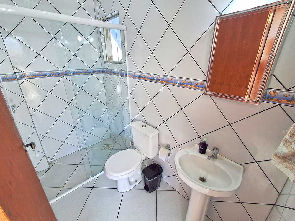 Banheiro (suíte 03)